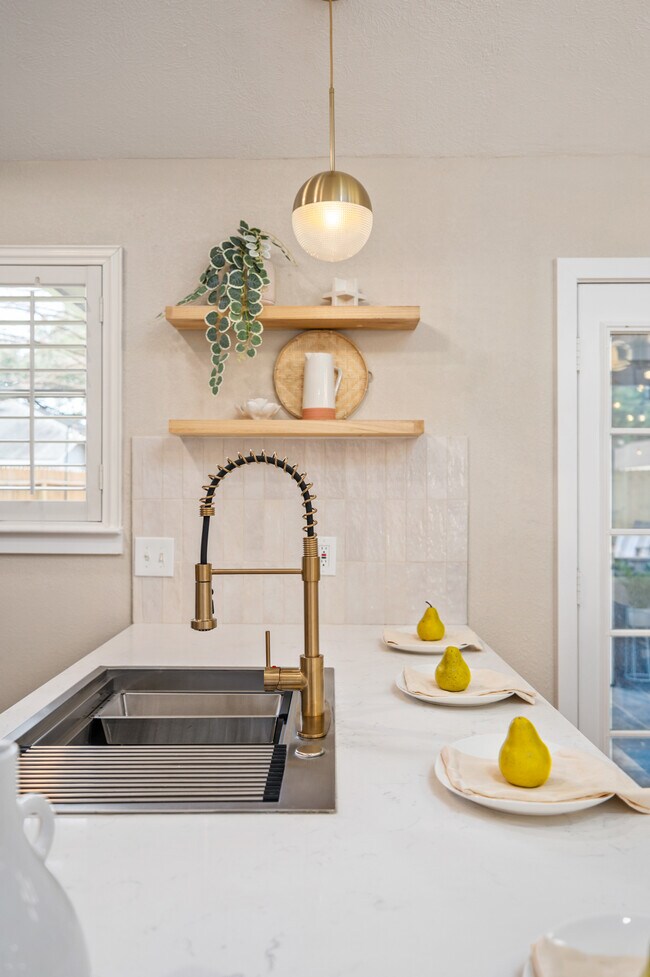 Building Photo - 2947 High Plains Dr