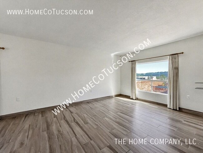 Building Photo - 927 W Rio-Altar