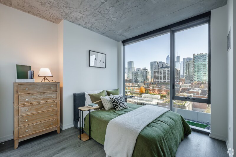 Building Photo - 454 W Chicago Ave