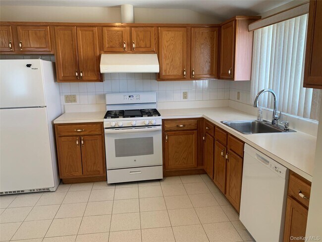 Building Photo - 57-48 256th St