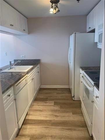 Building Photo - 2 Constitution Ct