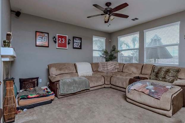 Building Photo - 29810 Cottonwood Cove