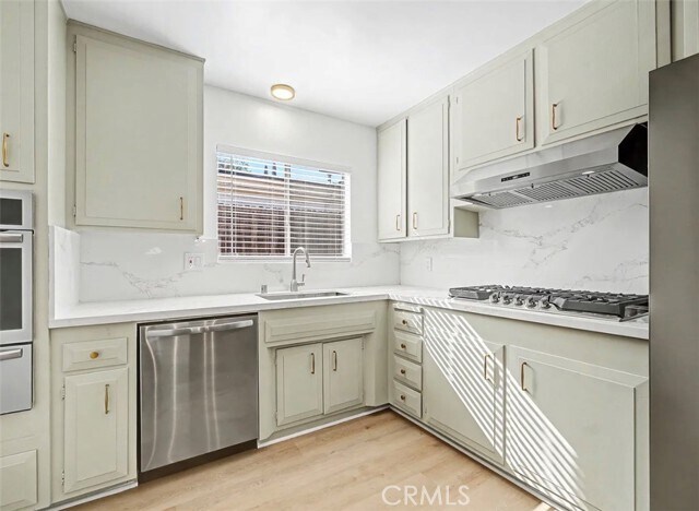 Building Photo - 4413 Canoga Dr