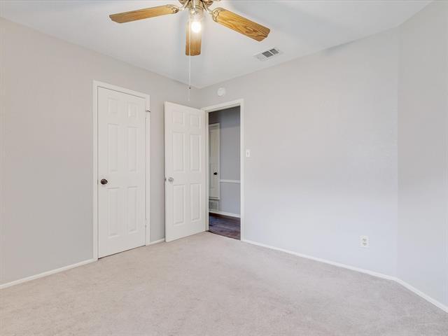 Building Photo - 220 Magnolia Dr