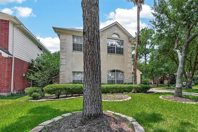 Building Photo - 16523 Wax Mallow Dr