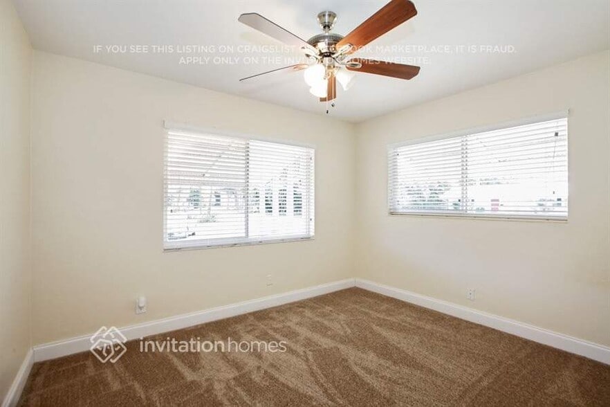 Building Photo - 1201 NE 26th Terrace