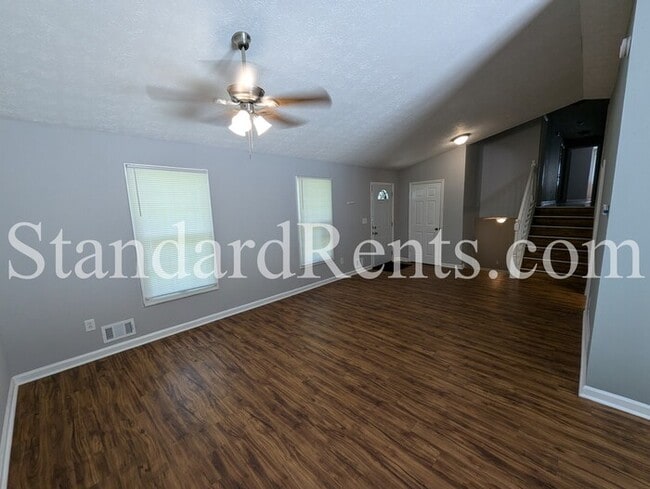 Building Photo - 4650 Aberdeen Ln
