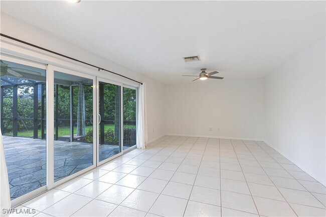 Building Photo - 297 Bay Meadows Dr