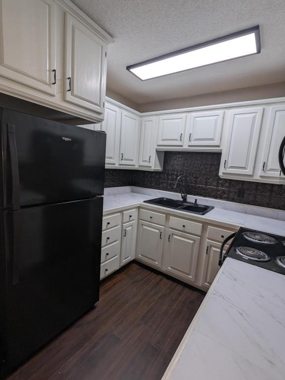 Building Photo - 287 S Liberty St