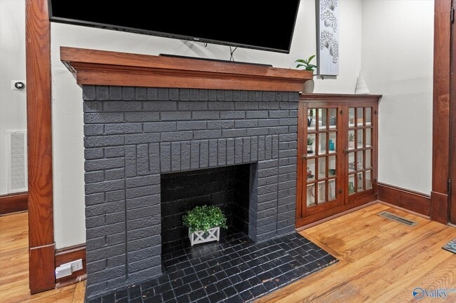 Building Photo - 603 Prospect Dr SE