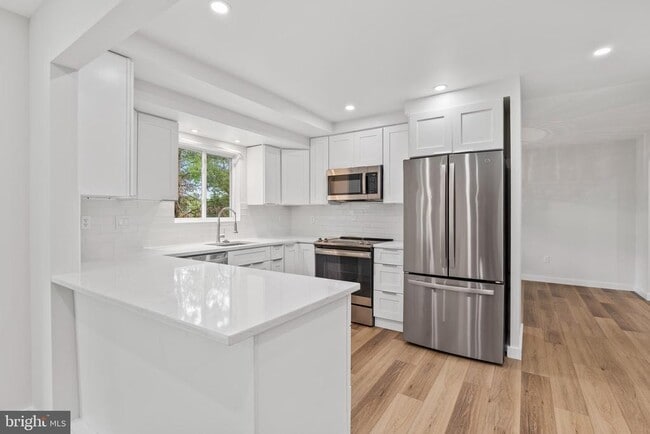 Building Photo - 6139 Franconia Station Ln