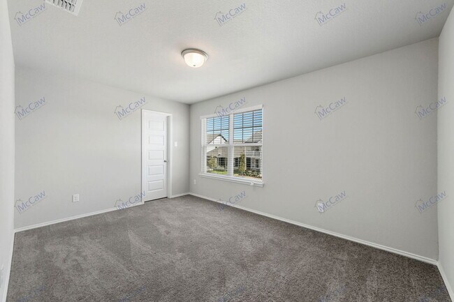 Building Photo - 5933 Hopkins Dr