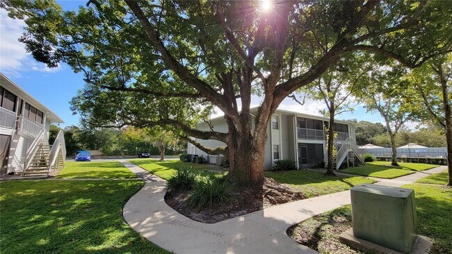 Building Photo - 700 E Airport Blvd