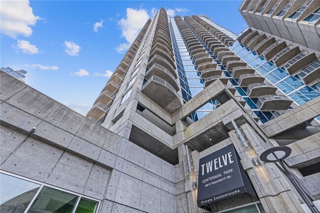 Building Photo - 400 W Peachtree St NW
