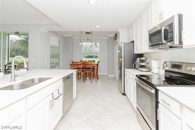 Building Photo - 6082 National Blvd