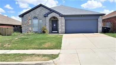 Building Photo - 8640 Rainy Lake Dr