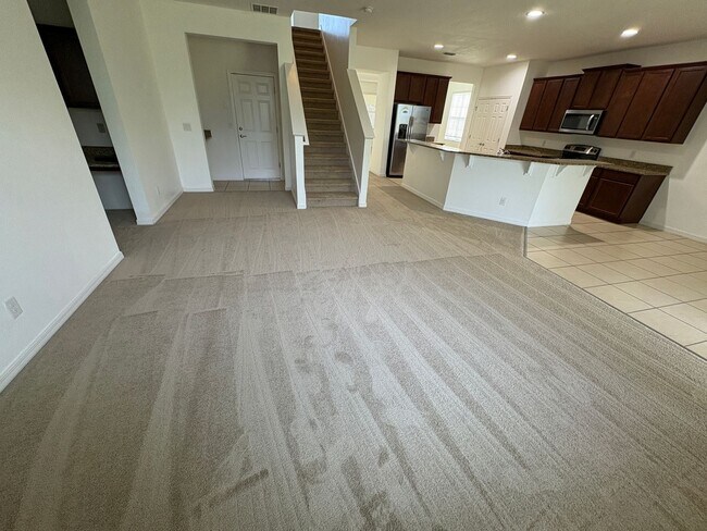 Building Photo - LARGE// Brand New 4/3.5 Bedroom Home in Breckenridge// APOPKA!!!