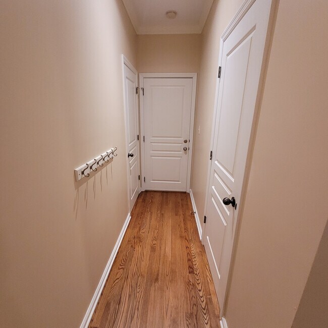 Building Photo - 1508 Cutters Run Ln