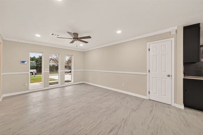 Building Photo - 11118 Stroud Dr