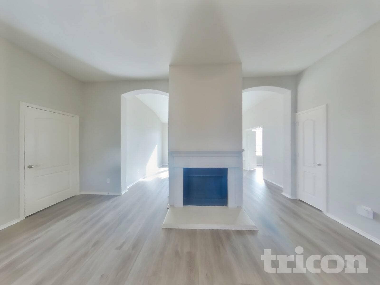 Building Photo - 2106 Rose May Dr