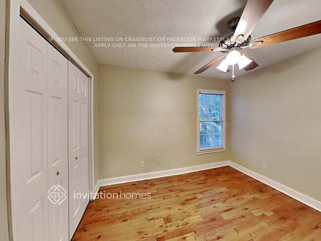 Building Photo - 9008 Mallory Ln