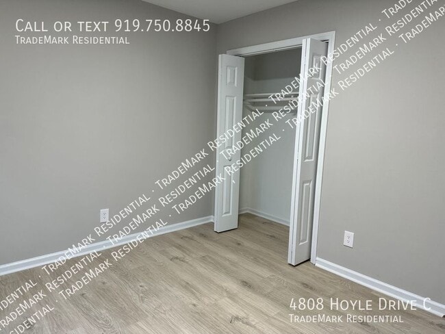 Building Photo - 4808 Hoyle Dr