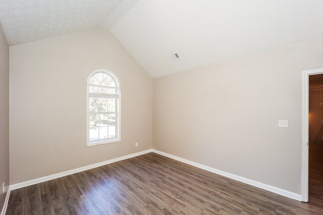 Building Photo - 3955 Belmont Ridge Dr