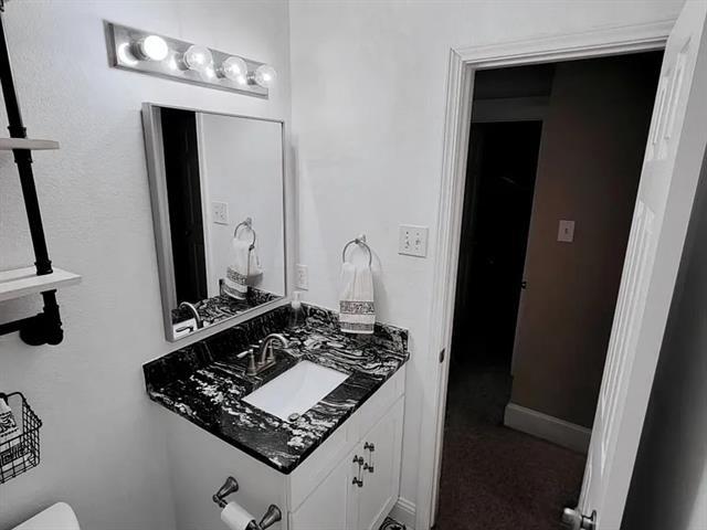 Building Photo - 1510 Sequoia Dr