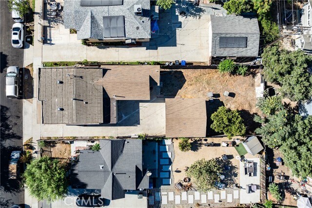 Building Photo - 902 S Hope Ave