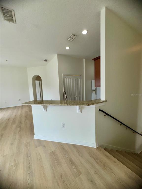 Building Photo - 6404 S Goldenrod Rd