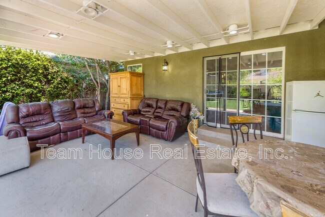 Building Photo - 19422 Welby Way
