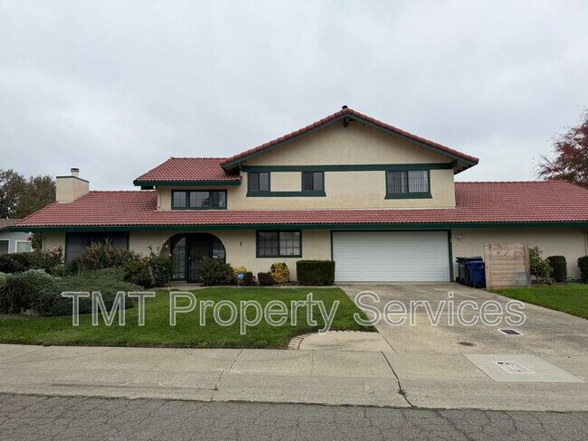 Building Photo - 2 Polvadera Ct