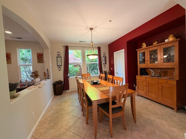 Building Photo - Beautiful Deerfield Home in One of Scotts Valley's Most Desirable Neighborhoods