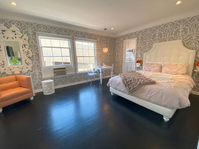 Building Photo - 1728 El Cerrito Pl