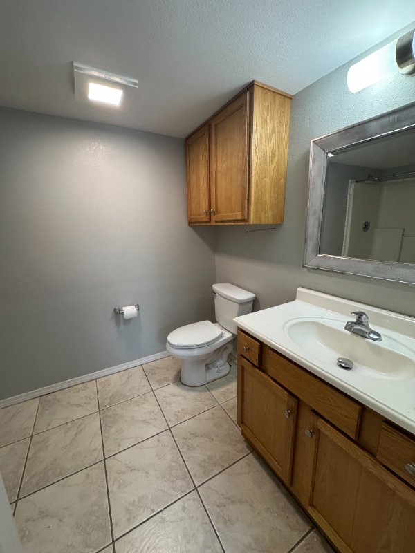 Building Photo - 201 S Stillman St