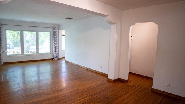 Building Photo - 796 NE 88th St