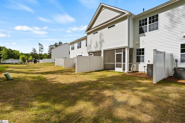 Building Photo - 220 Stellate Pl