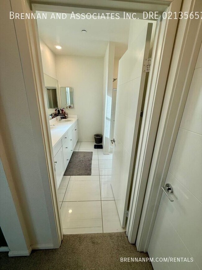 Building Photo - 1455 Banahaw Way