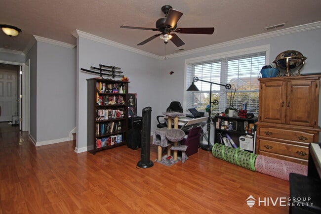 Building Photo - Single-Family Home in Thomas Harrison Midd...