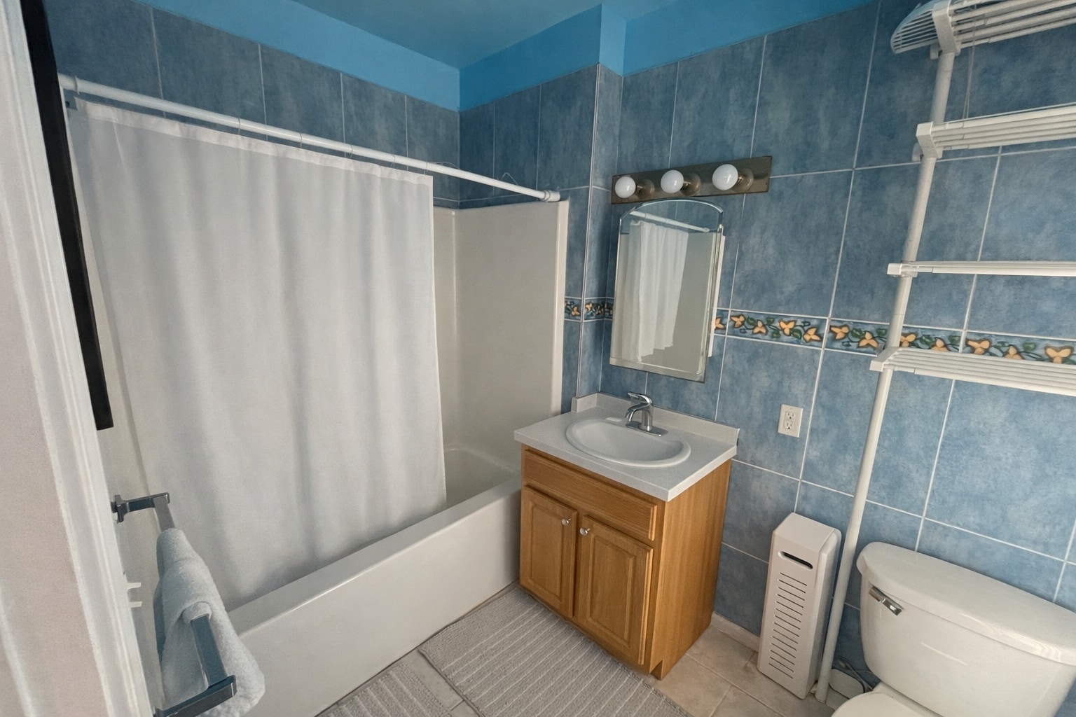 Building Photo - 84 Aborn St