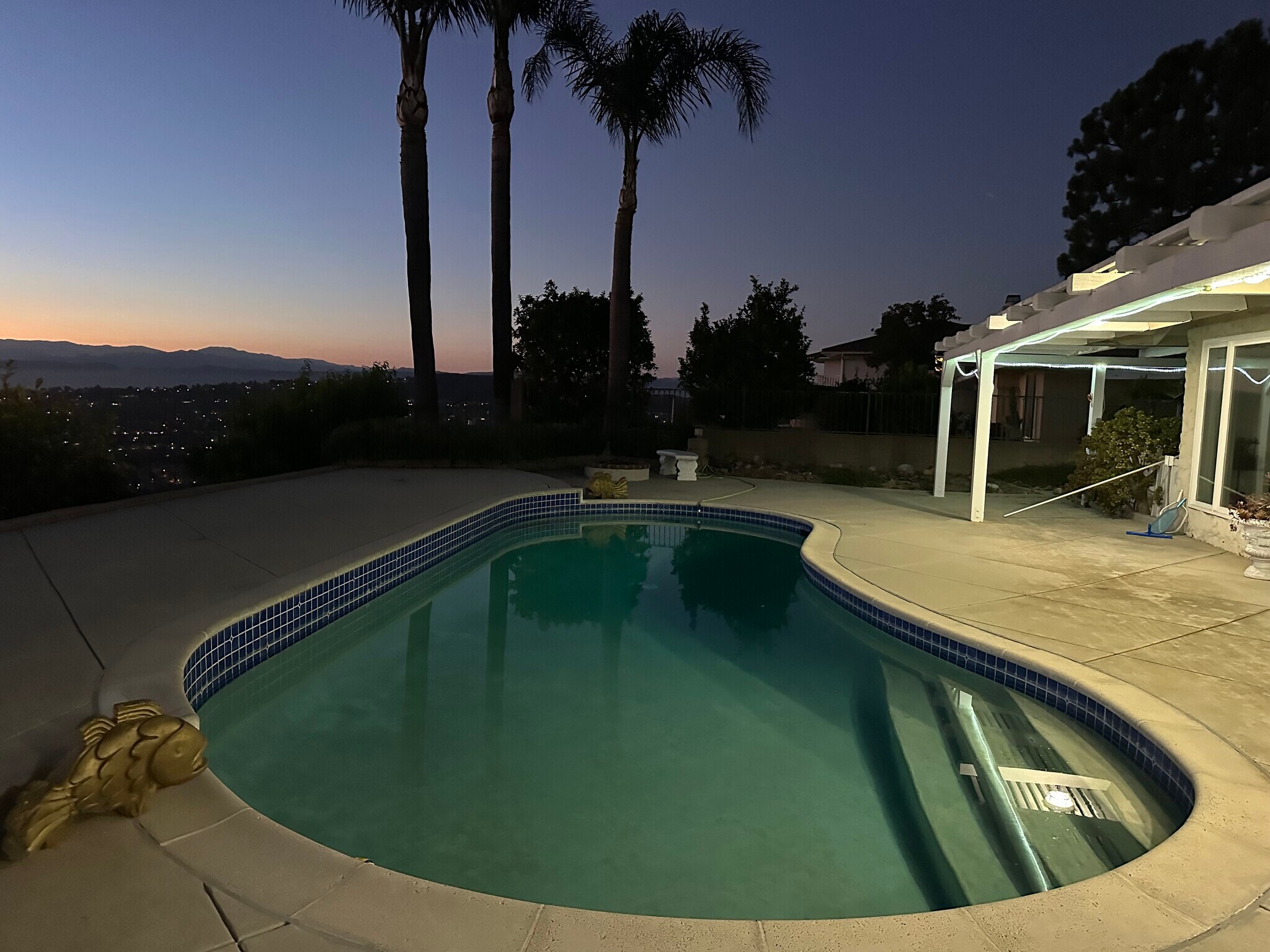 Building Photo - 2506 Sapra St