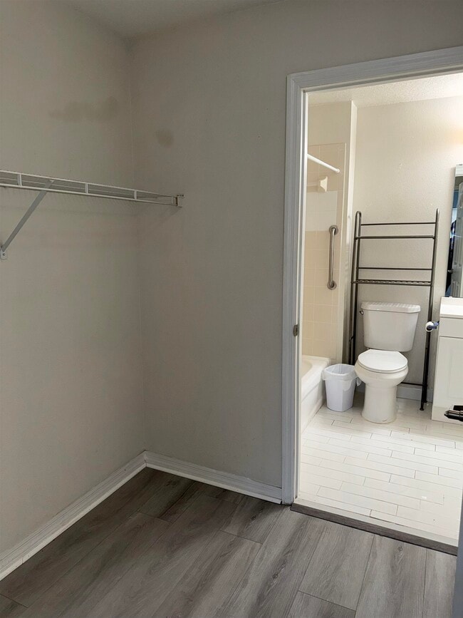 Building Photo - 28204 Harbour Vista Cir