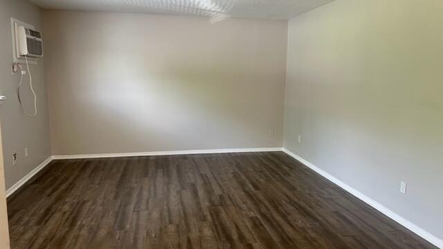 Building Photo - 210 Hendricks Blvd