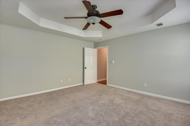 Building Photo - 1021 Mansford Ln