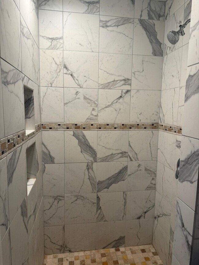 Building Photo - 2460 North St