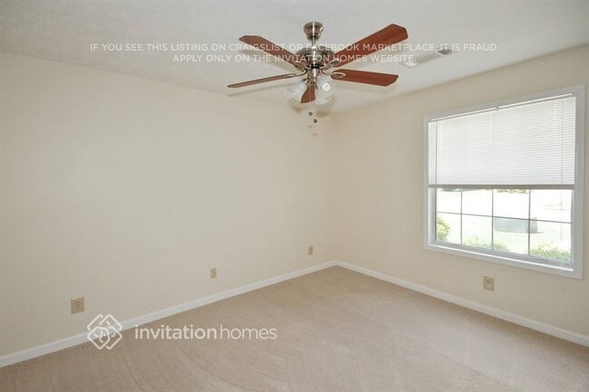 Building Photo - 1953 Brittania Cir