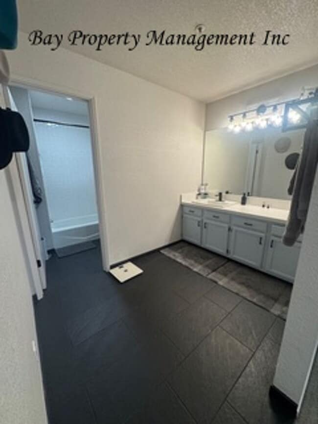 Building Photo - Coming in January! Beautiful 2 Bedroom, 2.5 Bath Home with Upgrades Throughout