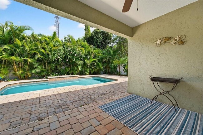 Building Photo - 421 San Lorenzo Ct