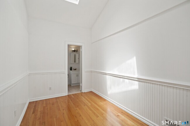 Building Photo - 141 Idlewood Dr