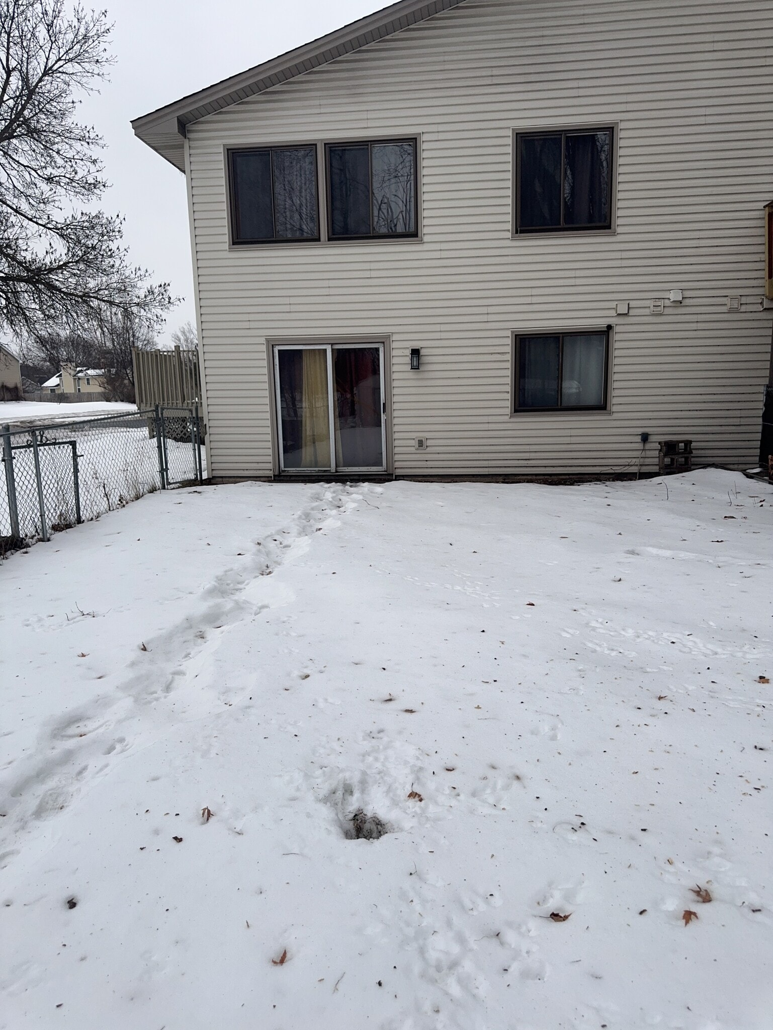 Building Photo - 11898 Tulip St NW